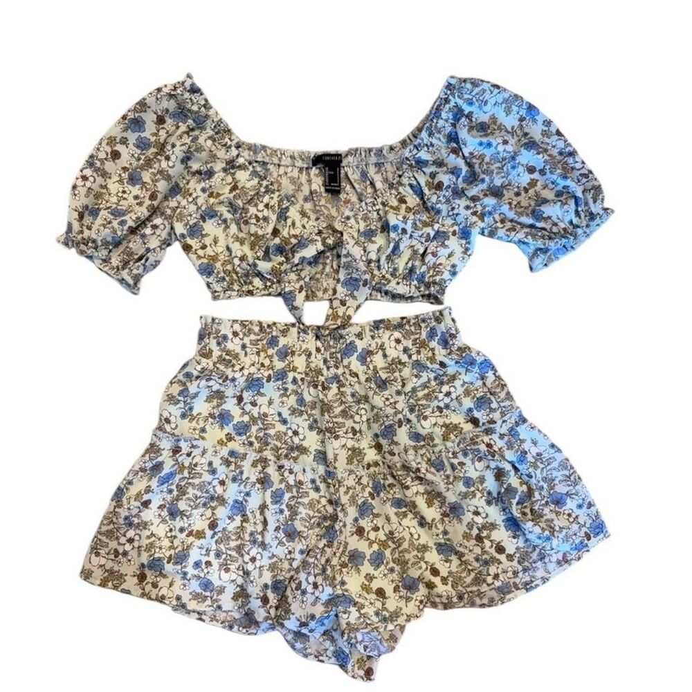 Forever 21 blue, brown and beige floral print short set